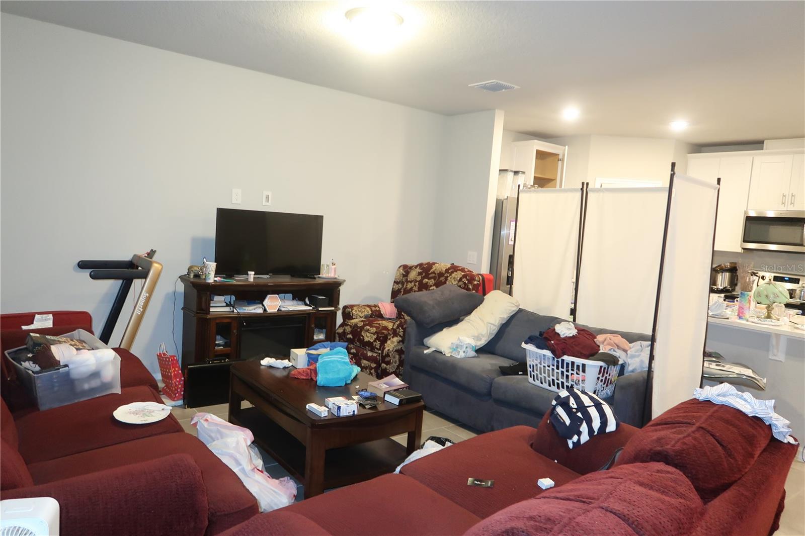 Image 16 of 32 For 2063 Harebell Lane