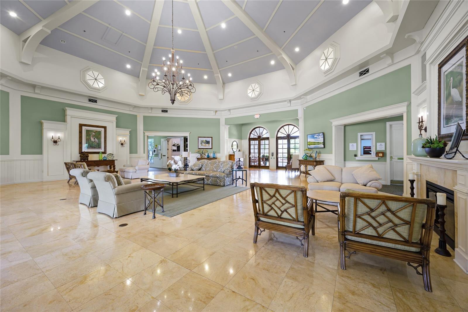 Image 30 of 47 For 771 Wolf Creek Street