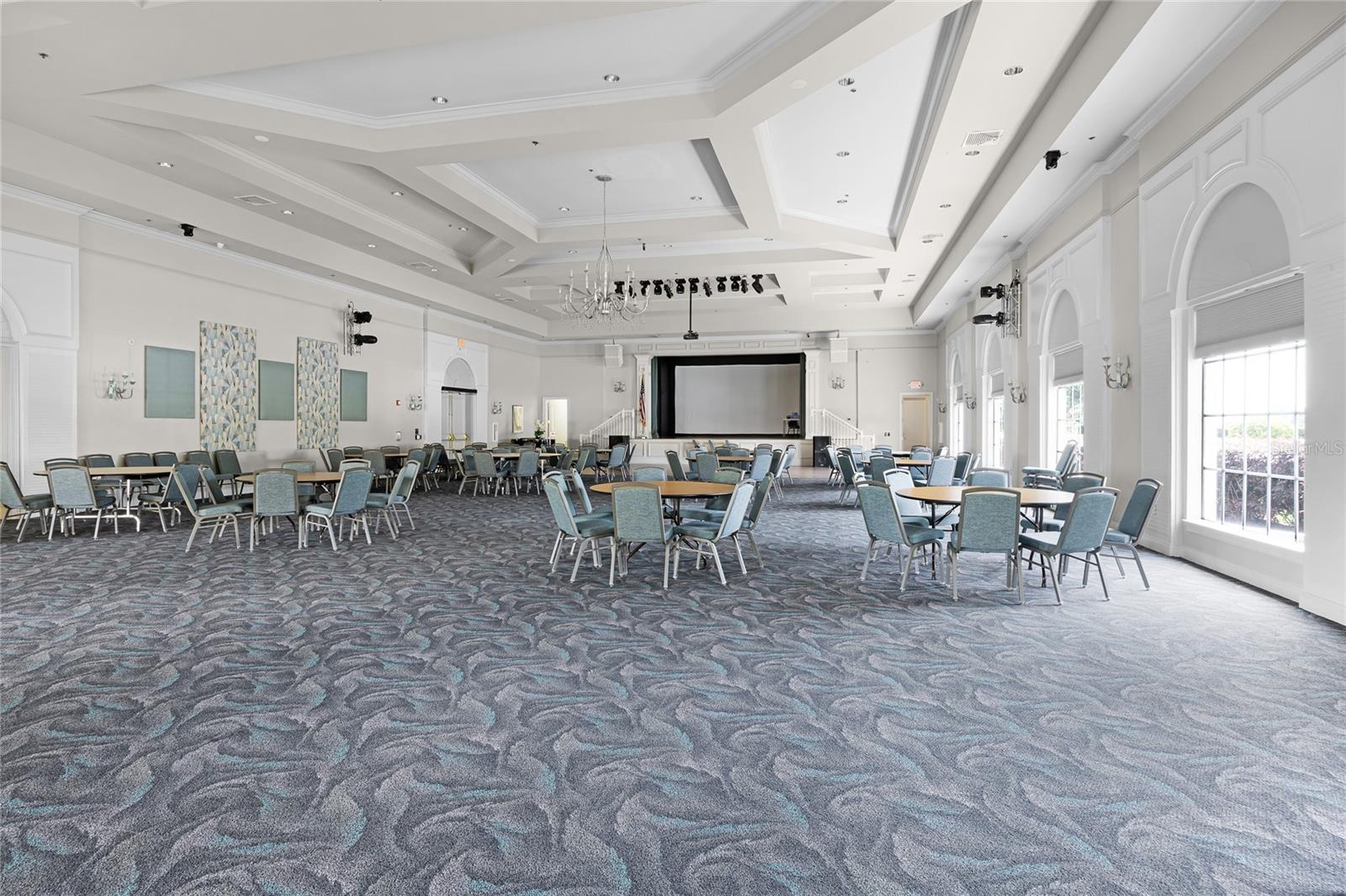 Image 34 of 47 For 771 Wolf Creek Street