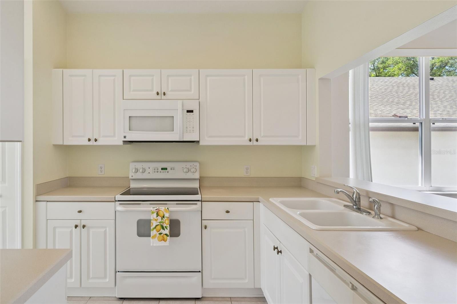 Image 8 of 47 For 771 Wolf Creek Street