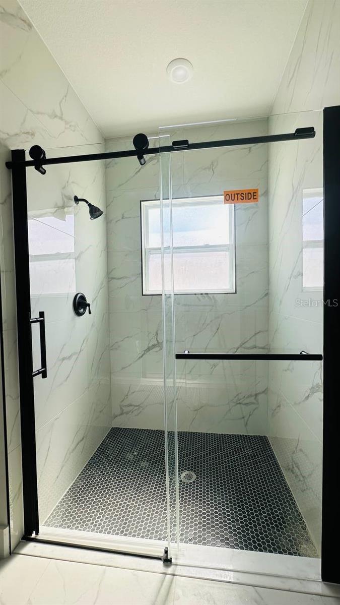 Image 24 of 27 For 13385 32nd Court Sw