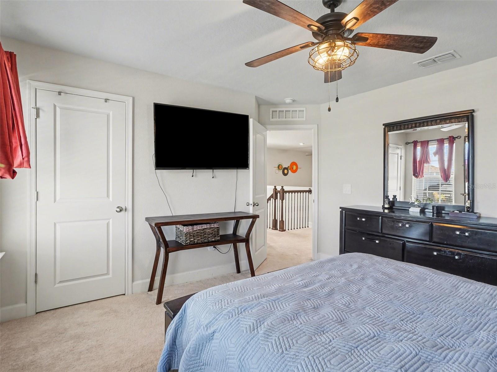 Image 17 of 36 For 608 Rominger Loop