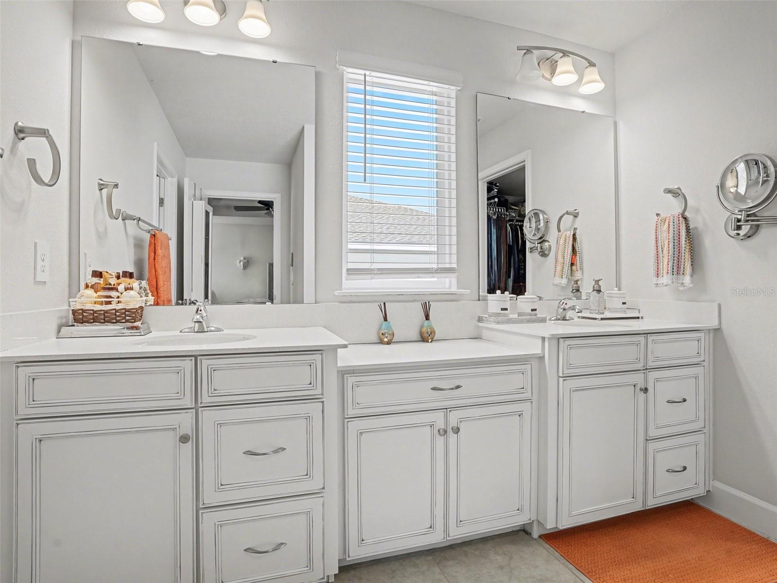 Image 22 of 36 For 608 Rominger Loop