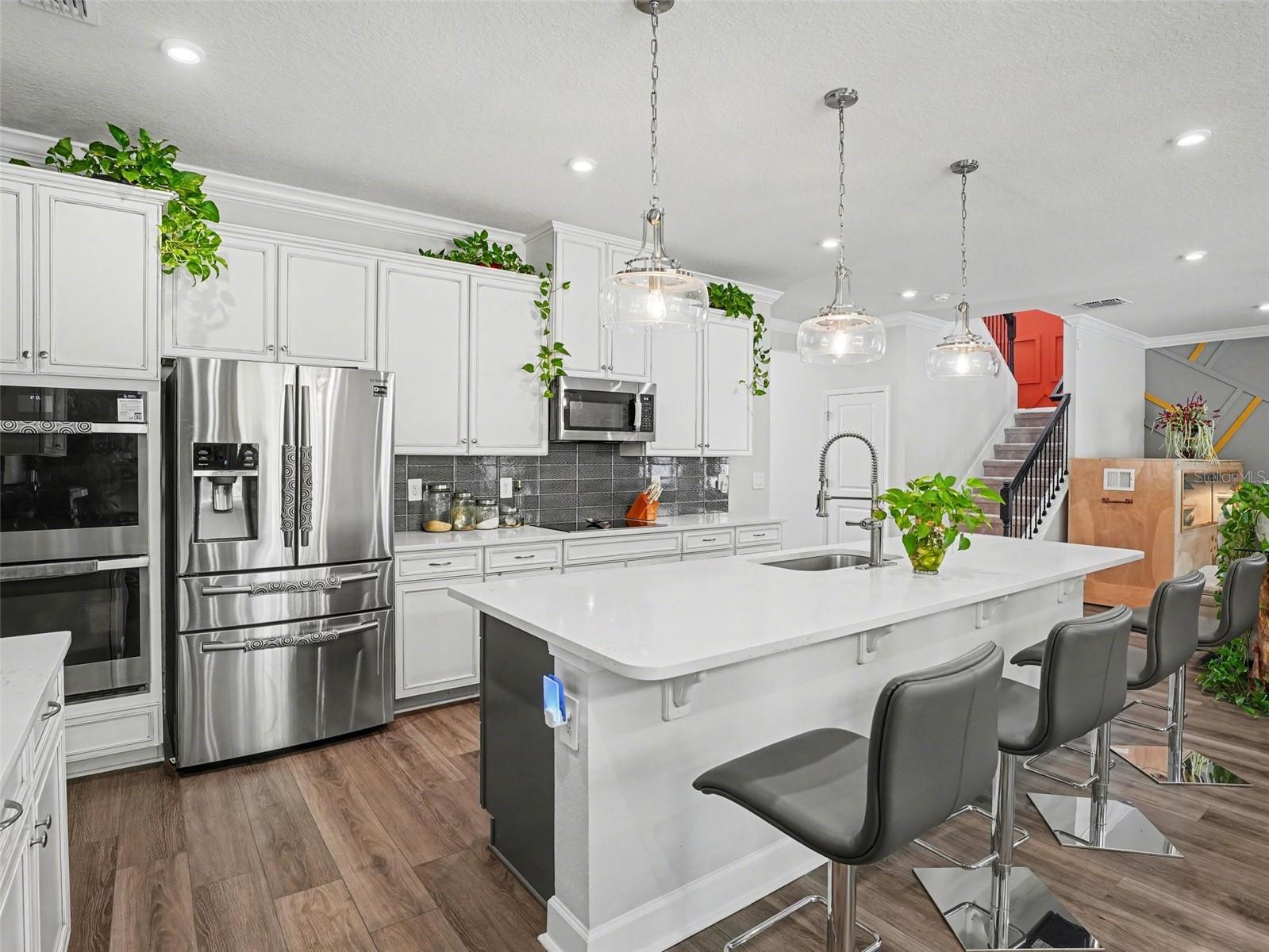 Image 8 of 36 For 608 Rominger Loop