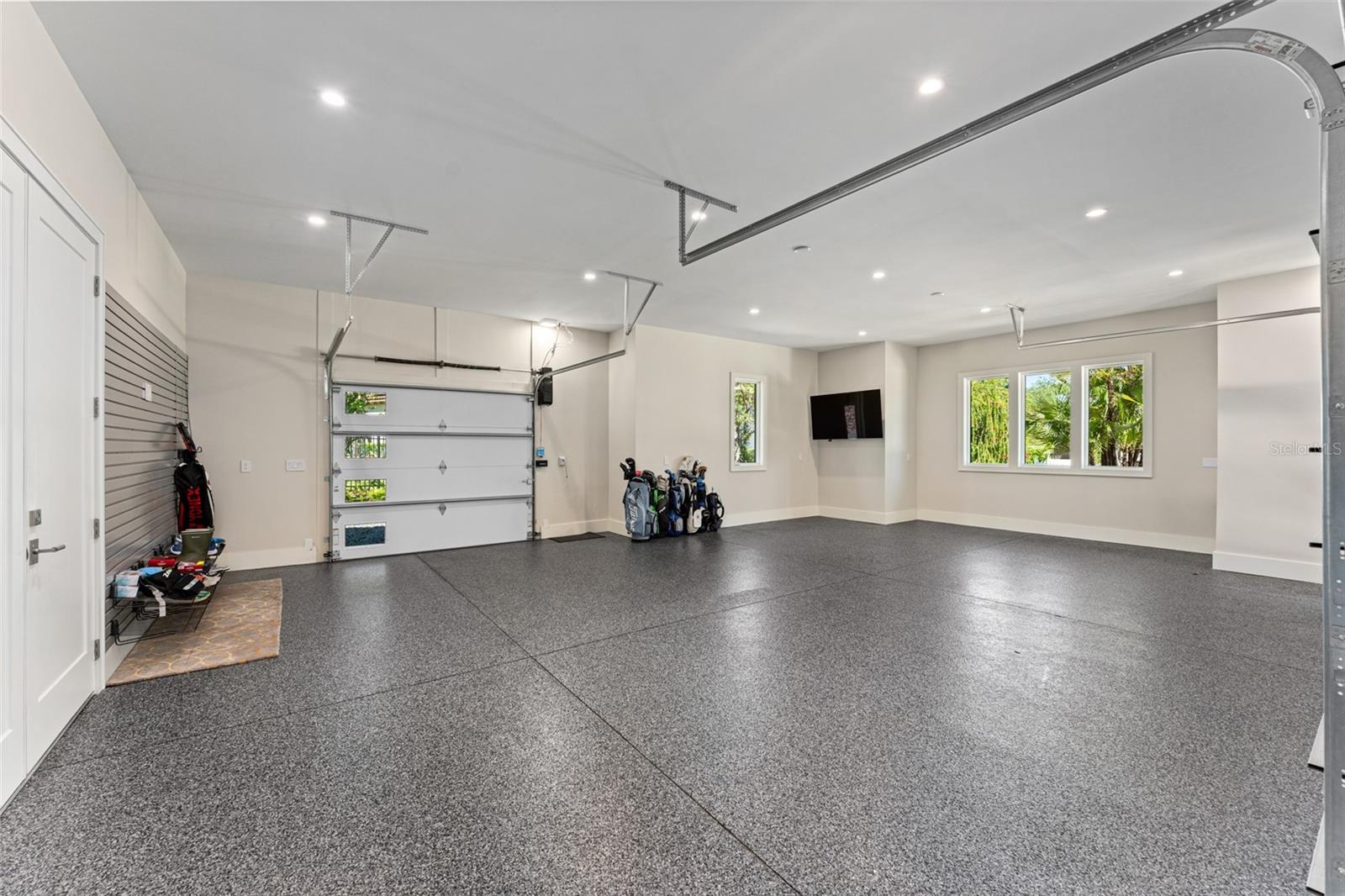 Image 90 of 99 For 8506 Lake Nona Shore Dr