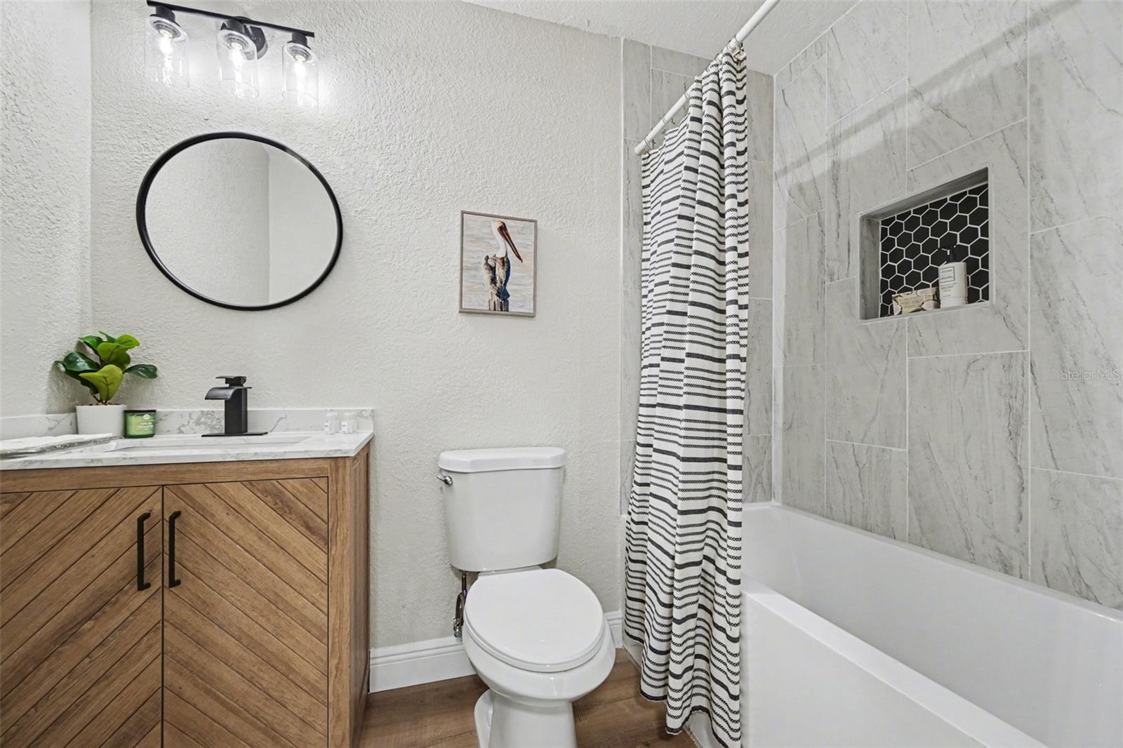 Image 19 of 28 For 6460 Ainsworth Road