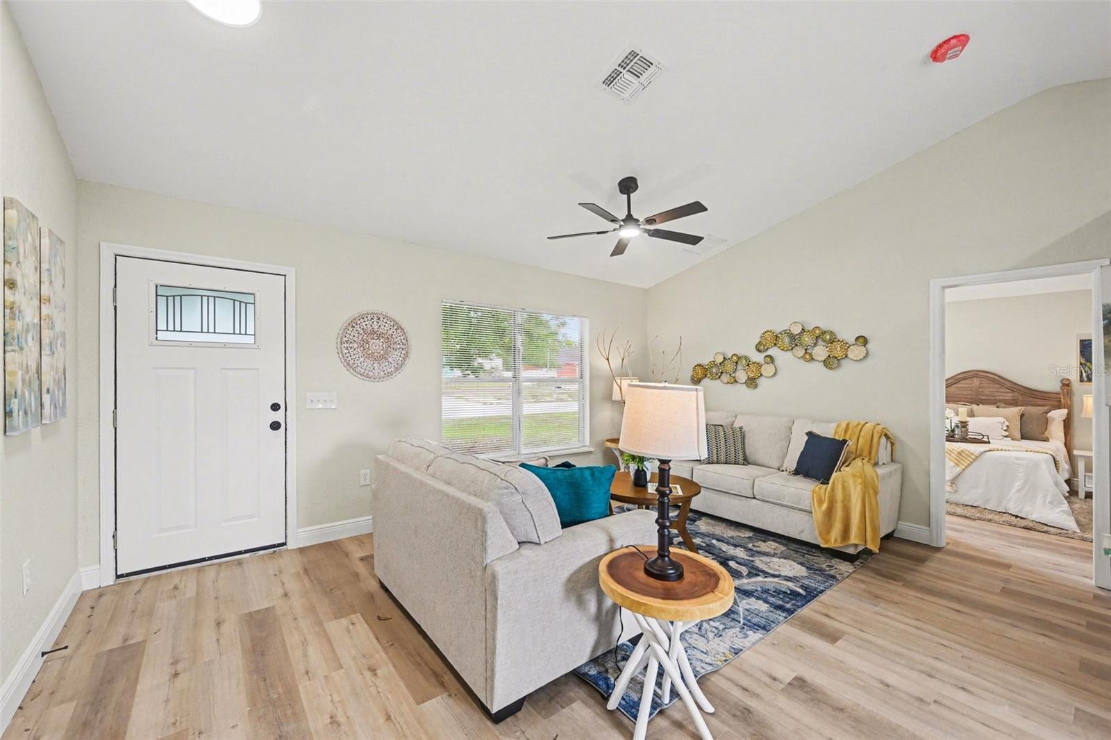 Image 4 of 28 For 6460 Ainsworth Road