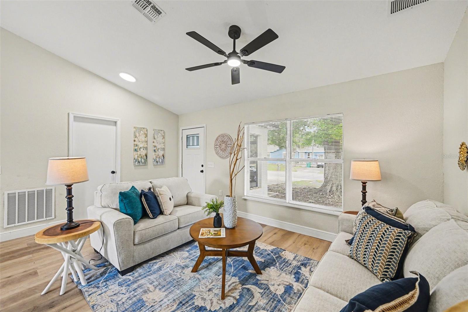 Image 5 of 28 For 6460 Ainsworth Road