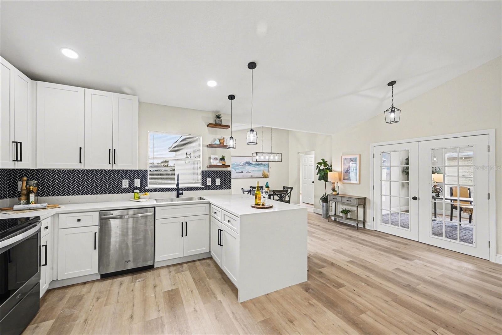 Image 8 of 28 For 6460 Ainsworth Road