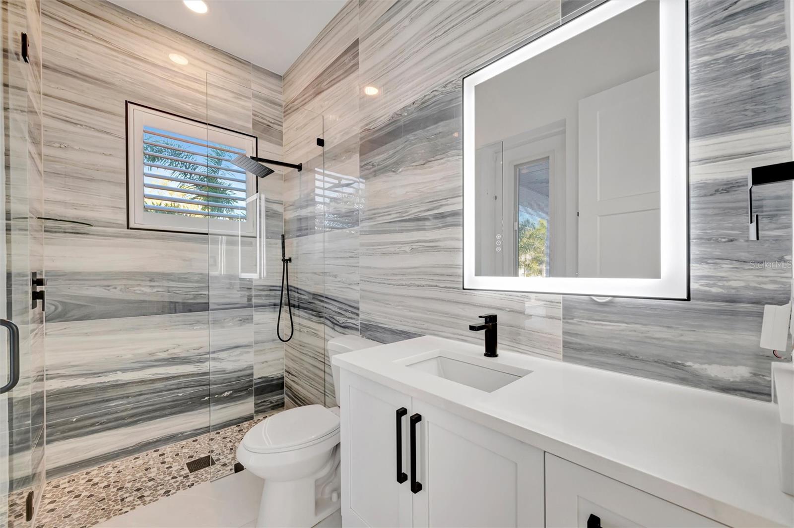 Image 12 of 39 For 3723 Norwood Court