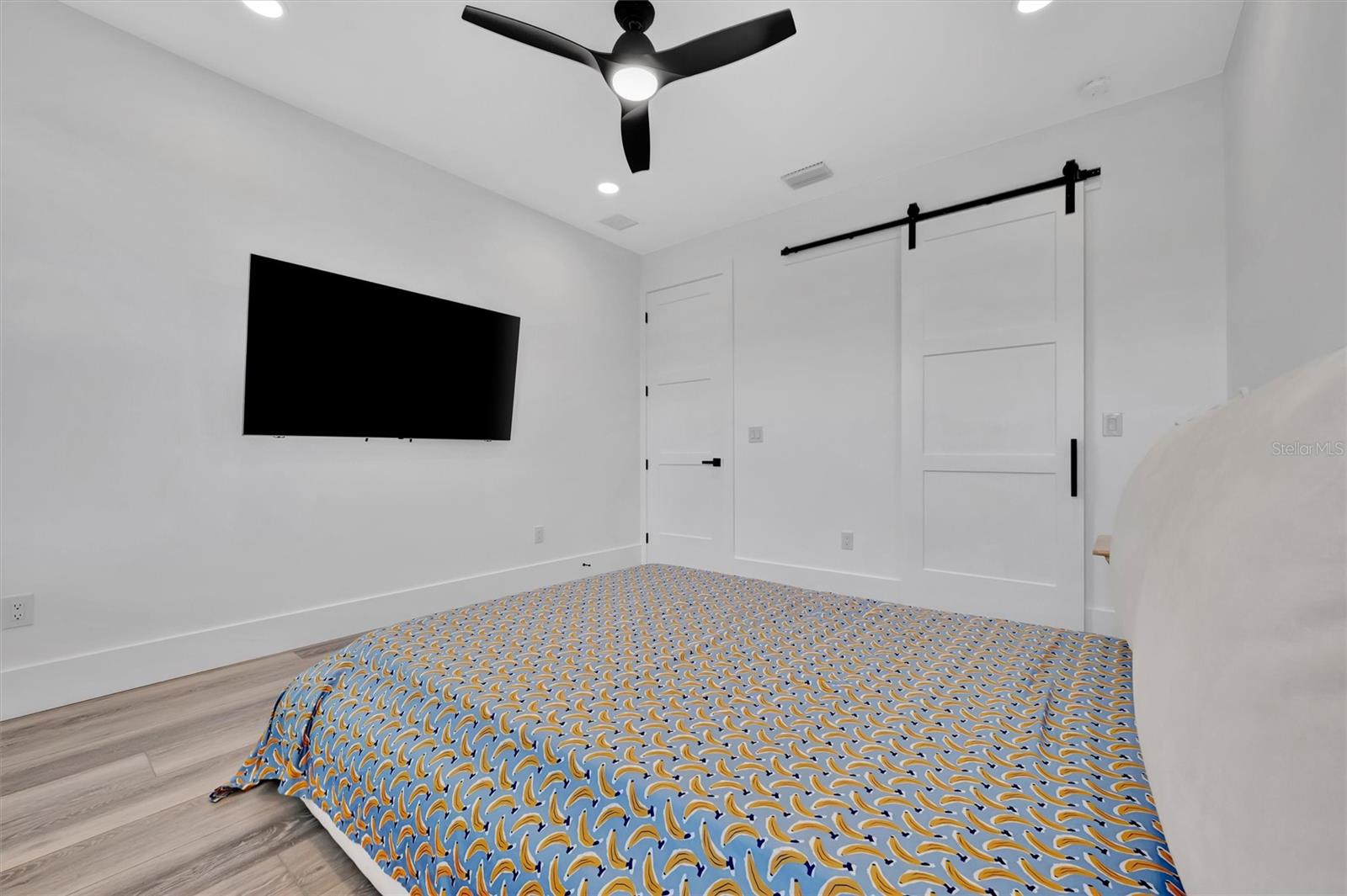 Image 17 of 39 For 3723 Norwood Court