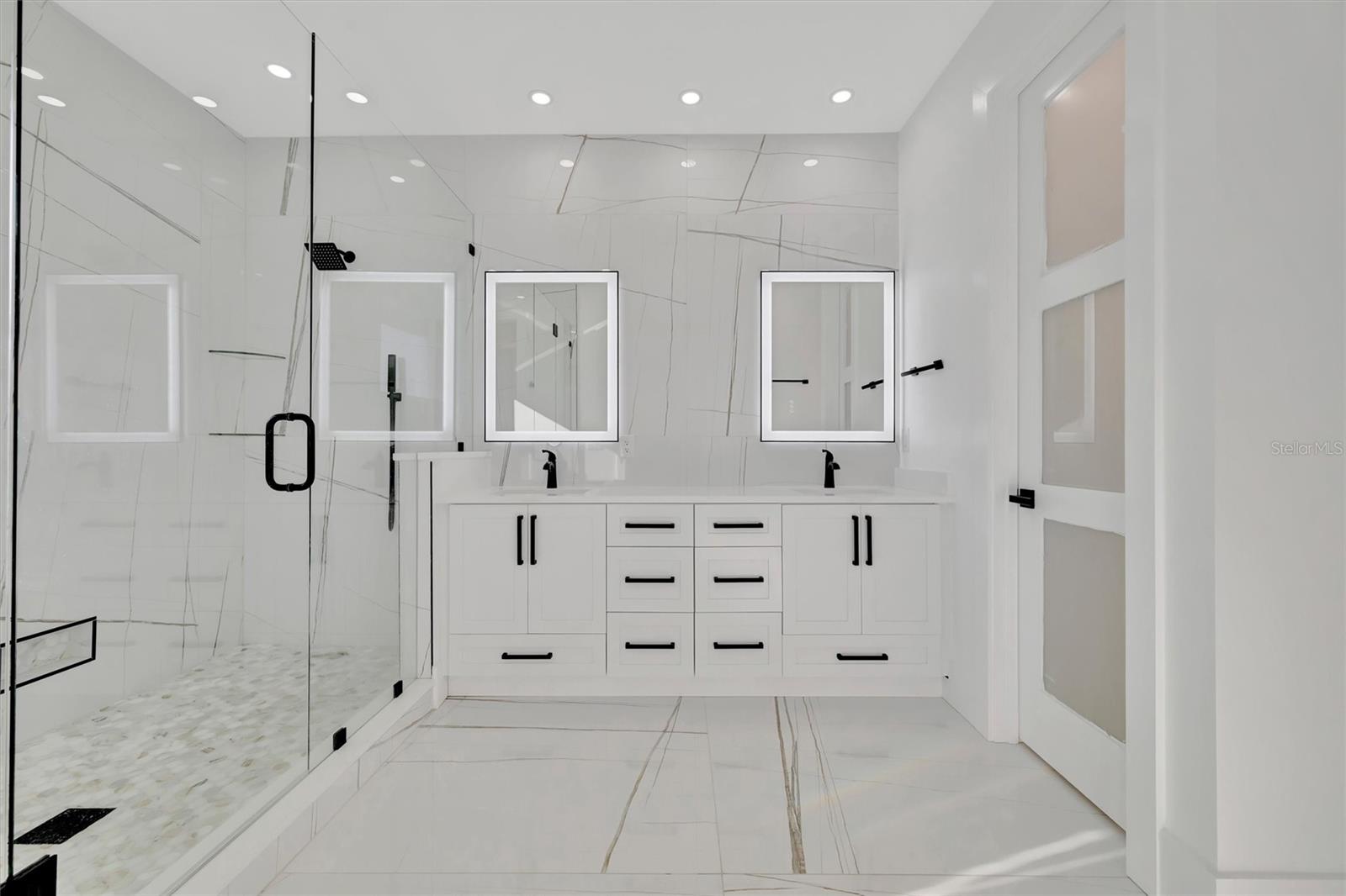 Image 29 of 39 For 3723 Norwood Court