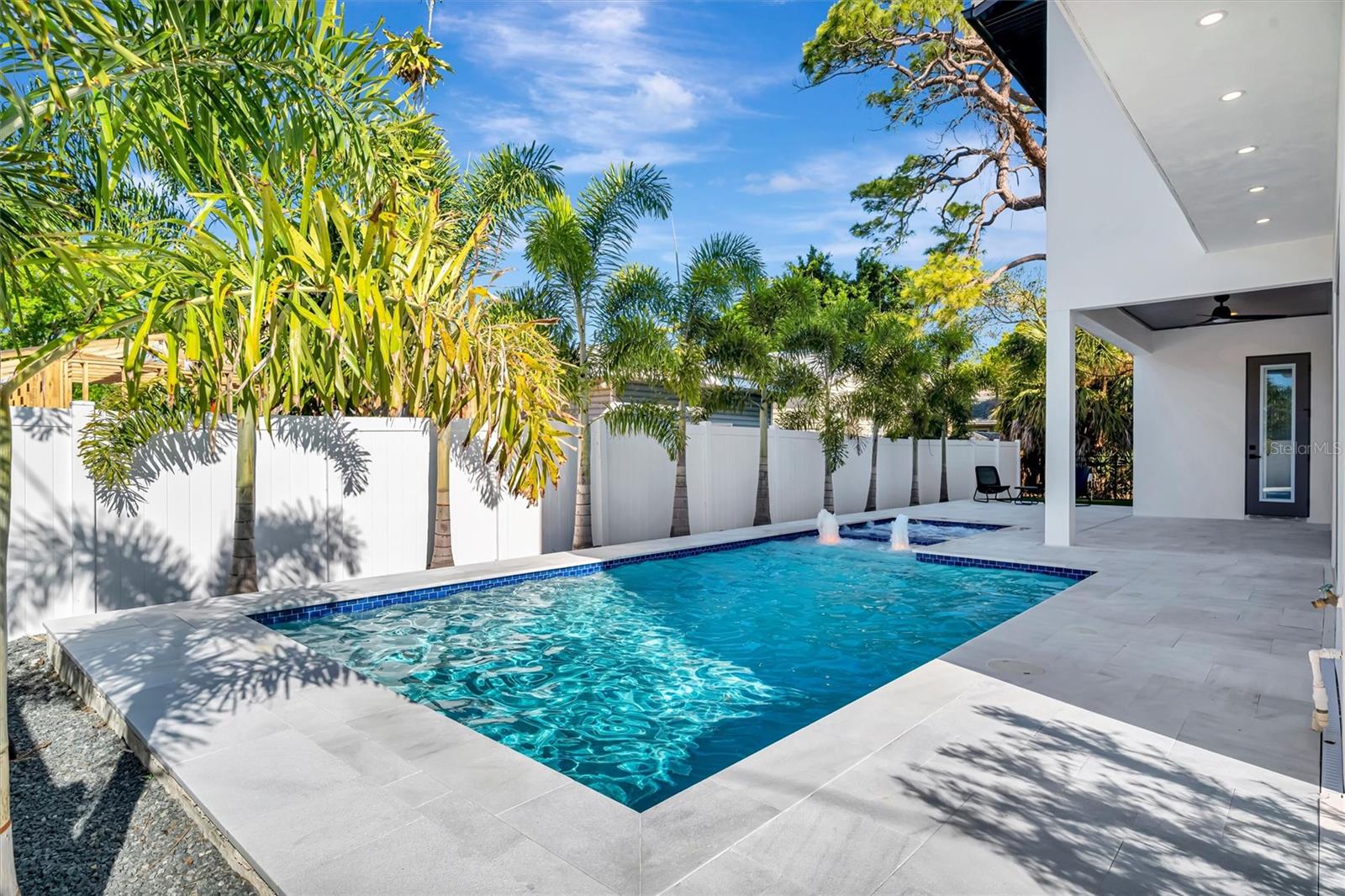 Image 33 of 39 For 3723 Norwood Court