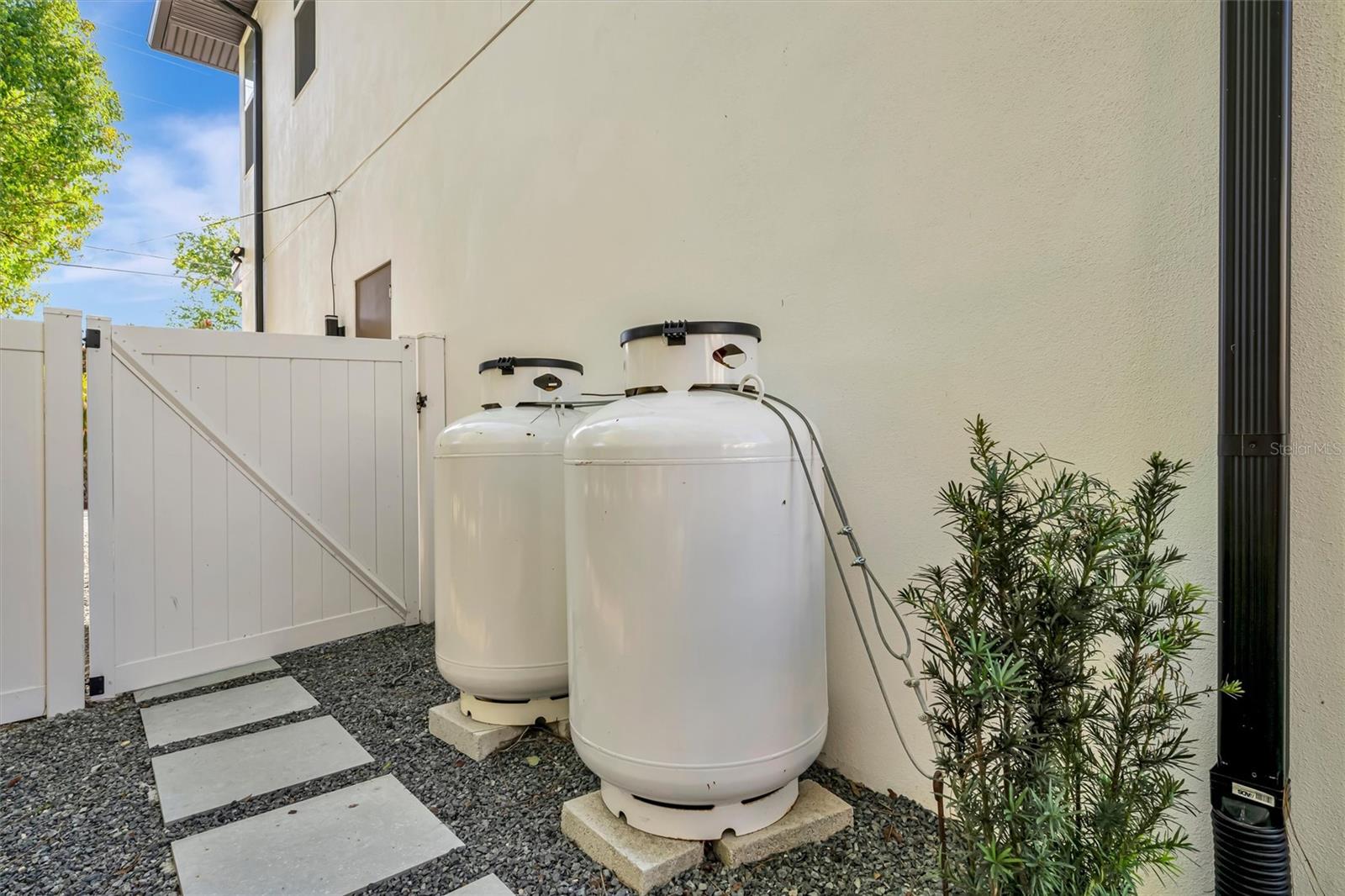 Image 36 of 39 For 3723 Norwood Court