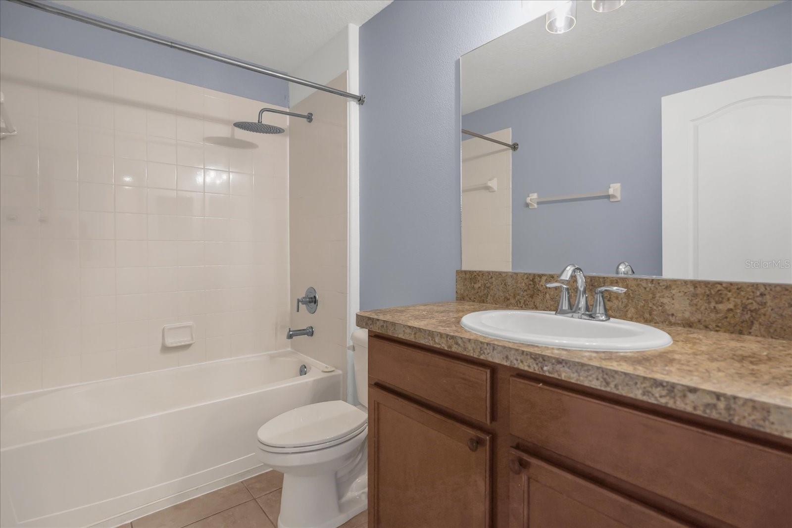 Image 14 of 27 For 10815 Savannah Landing Circle