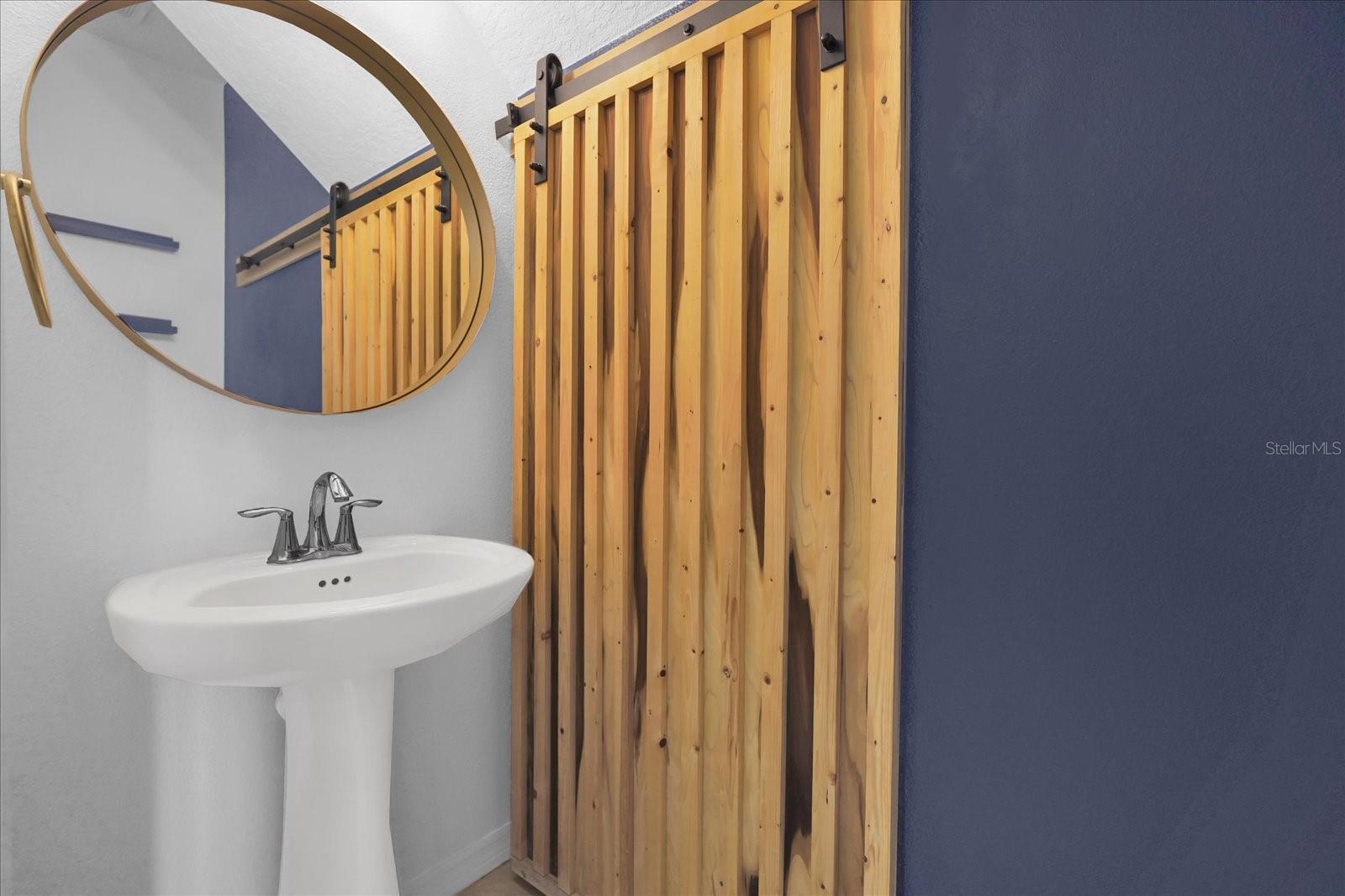 Image 8 of 27 For 10815 Savannah Landing Circle