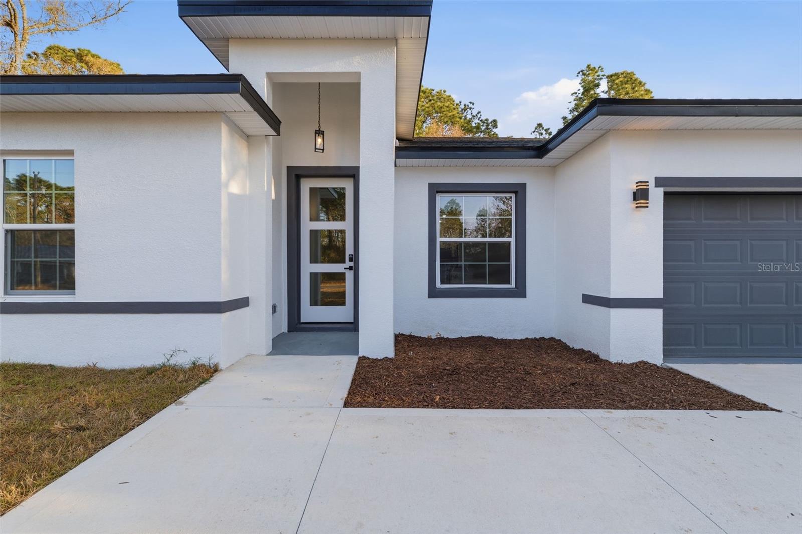 Image 4 of 26 For 7047 Lime Drive