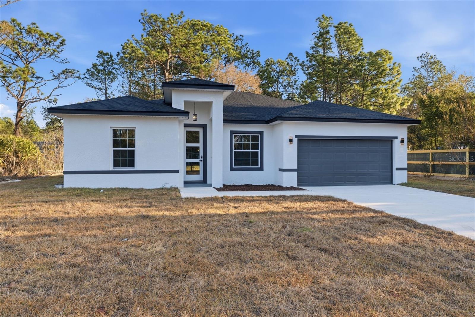 Image 5 of 26 For 7047 Lime Drive