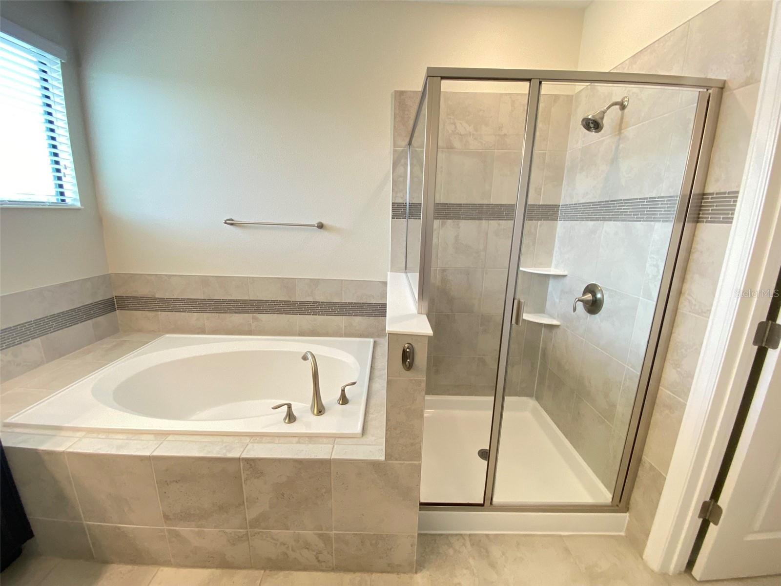 Image 19 of 32 For 11324 Whistling Pine Way