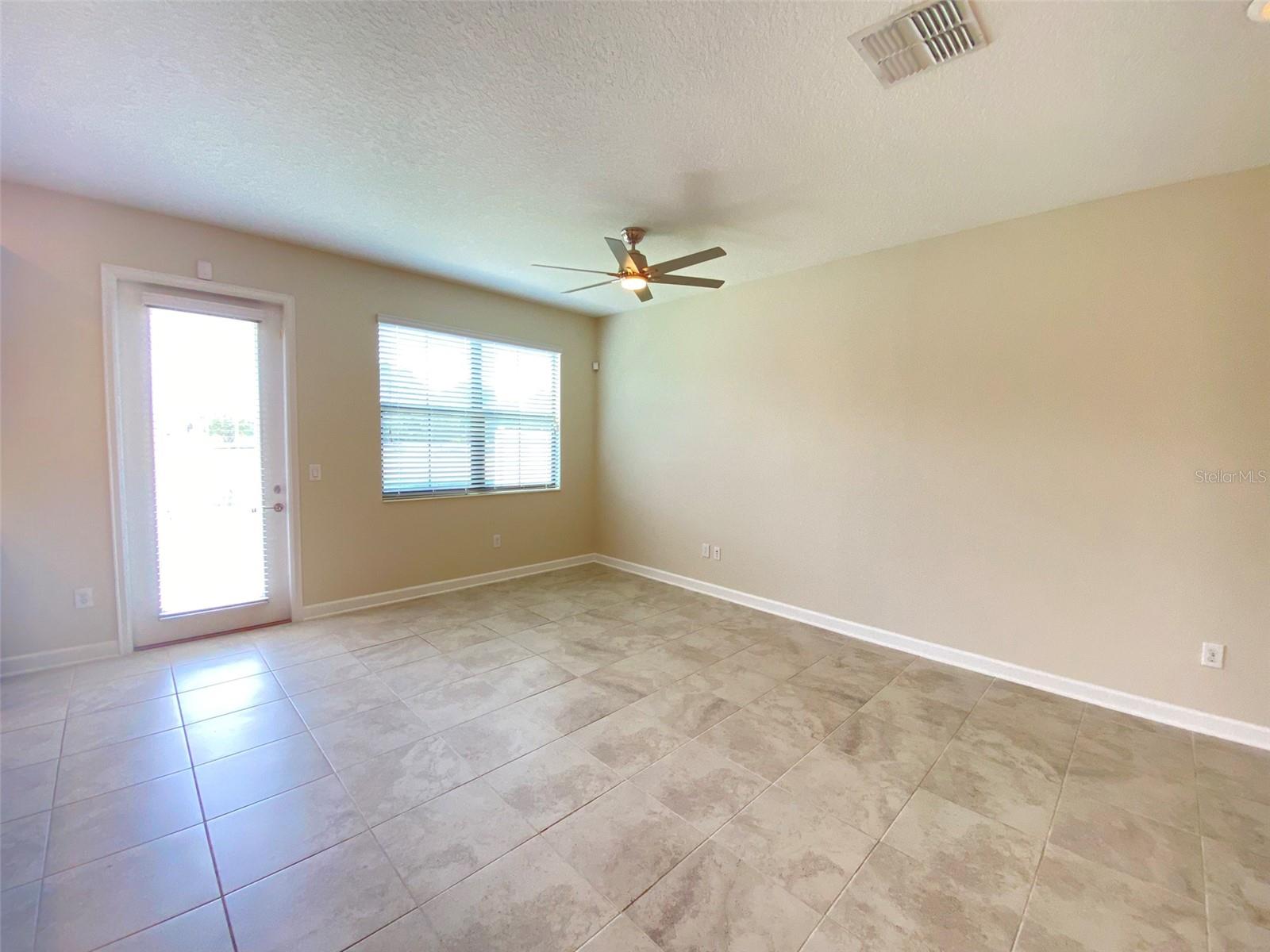 Image 9 of 32 For 11324 Whistling Pine Way