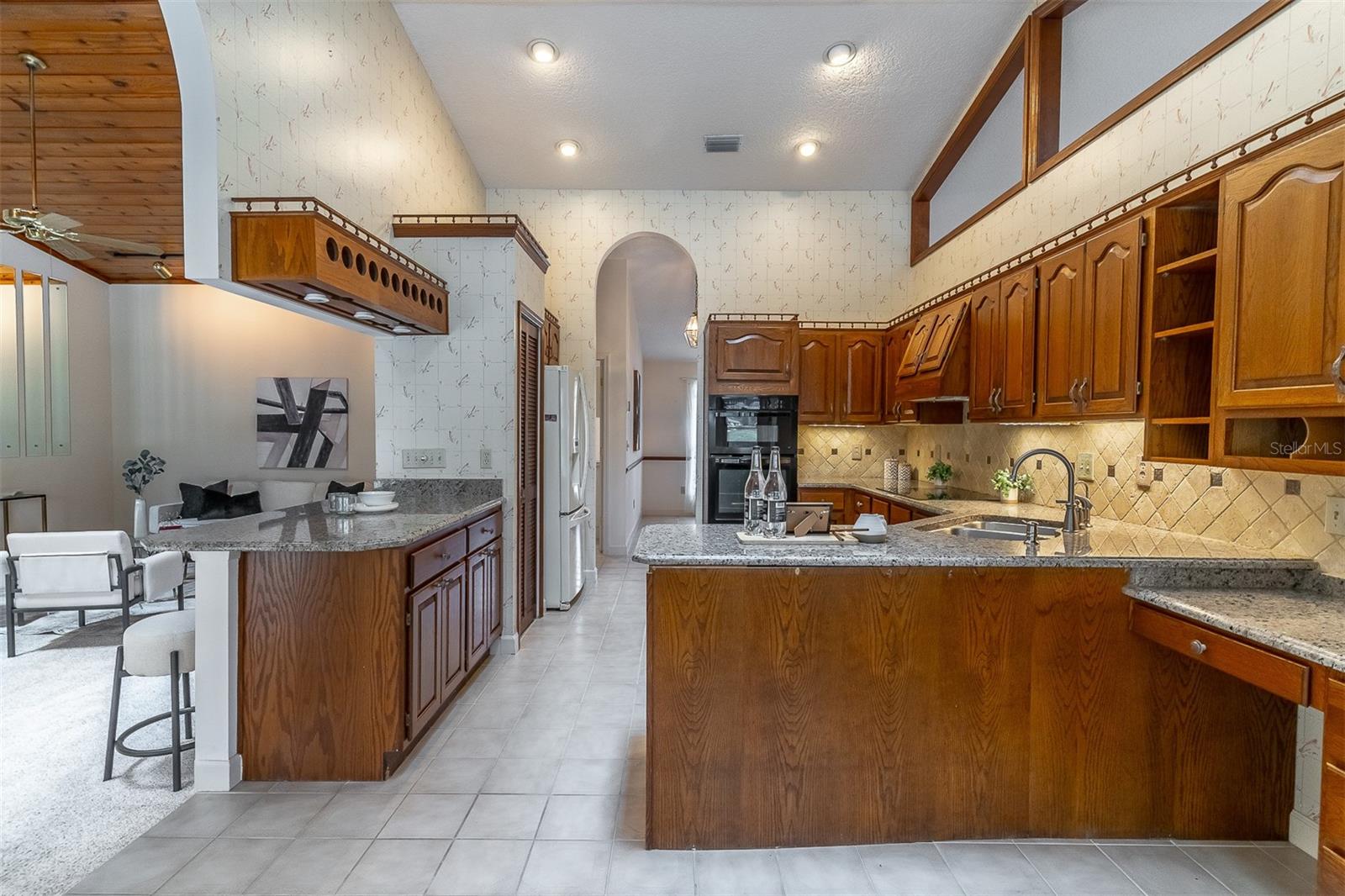 Image 11 of 37 For 2165 Blue Iris Place