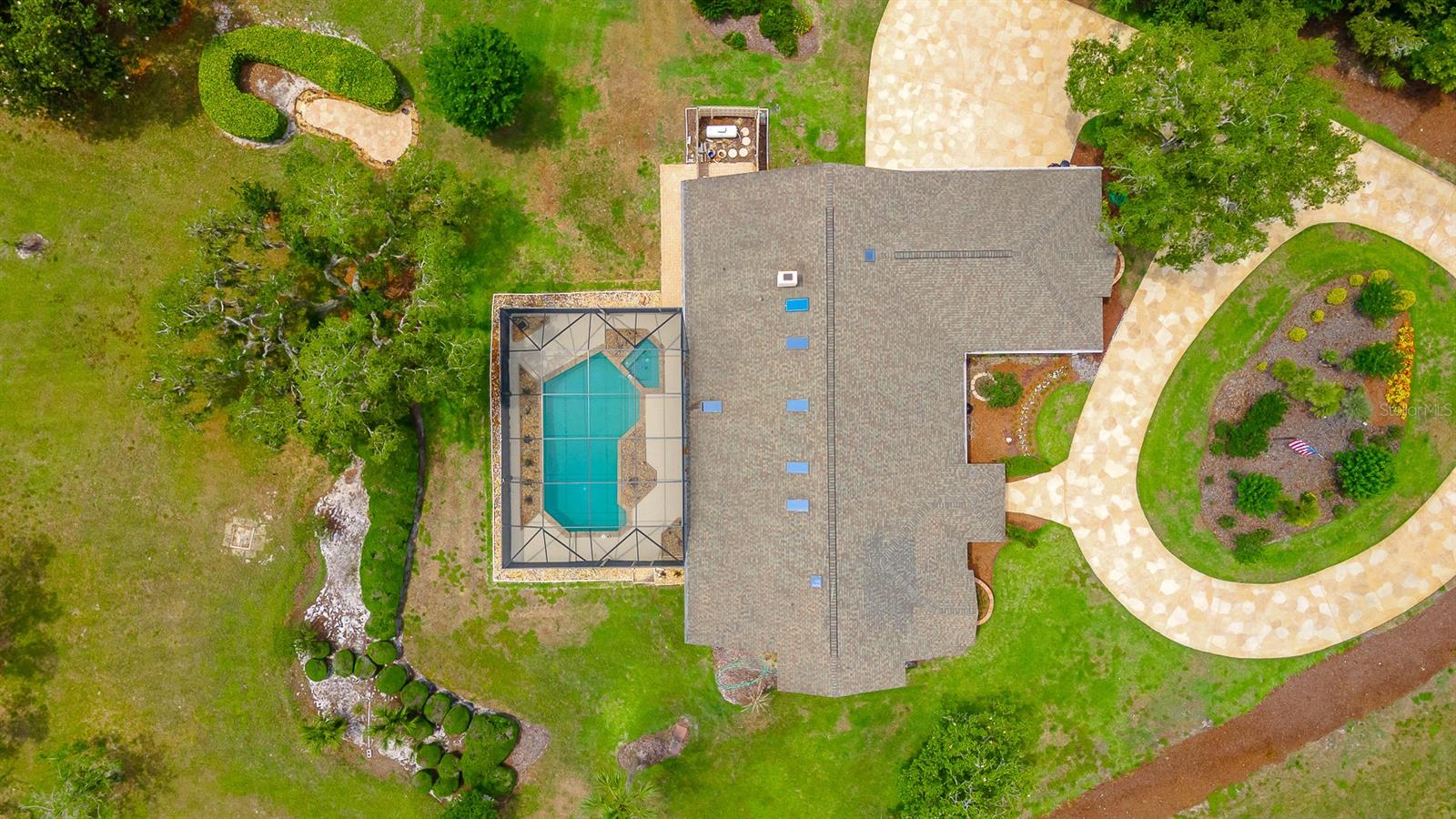Image 34 of 37 For 2165 Blue Iris Place