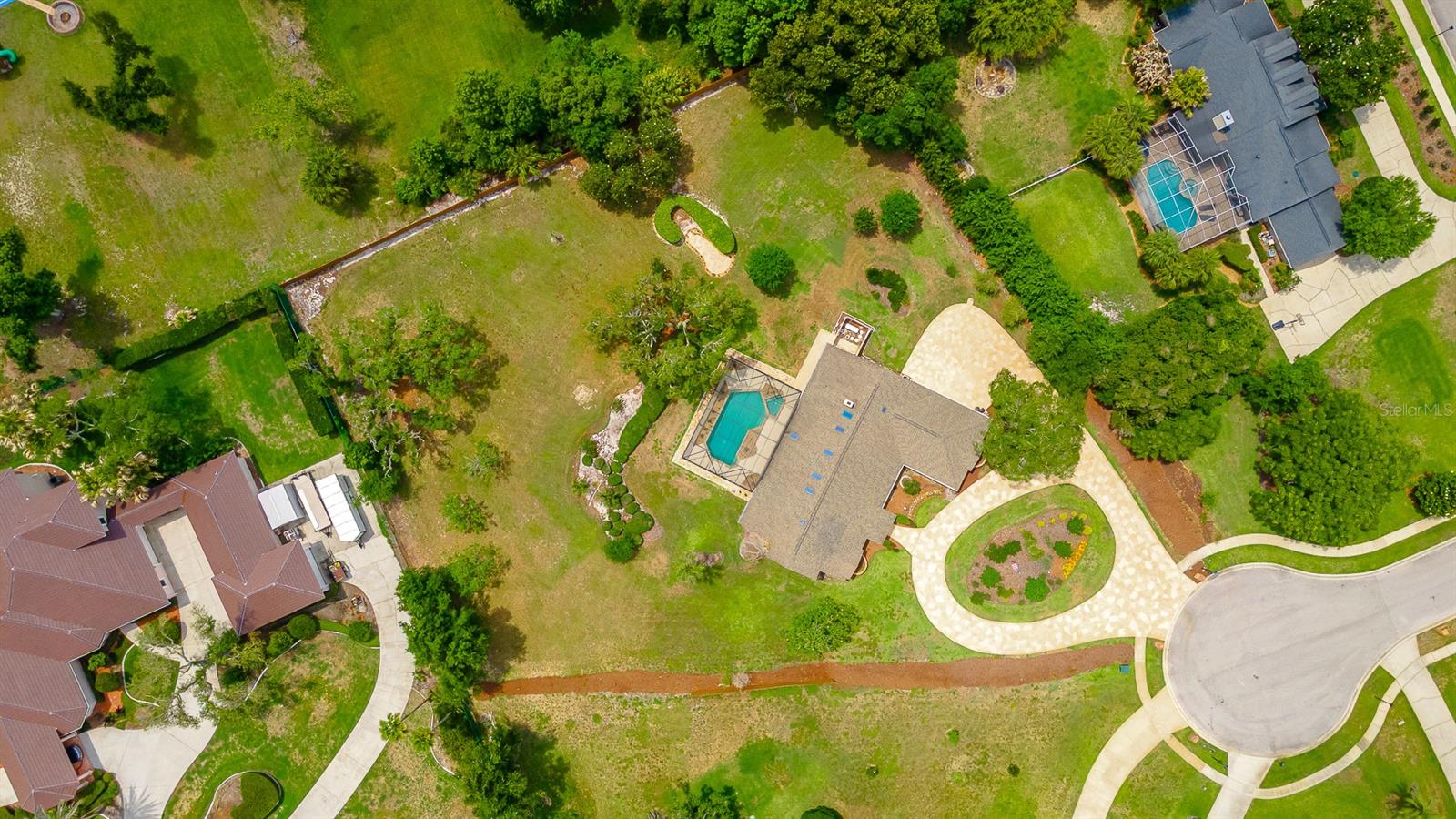 Image 35 of 37 For 2165 Blue Iris Place
