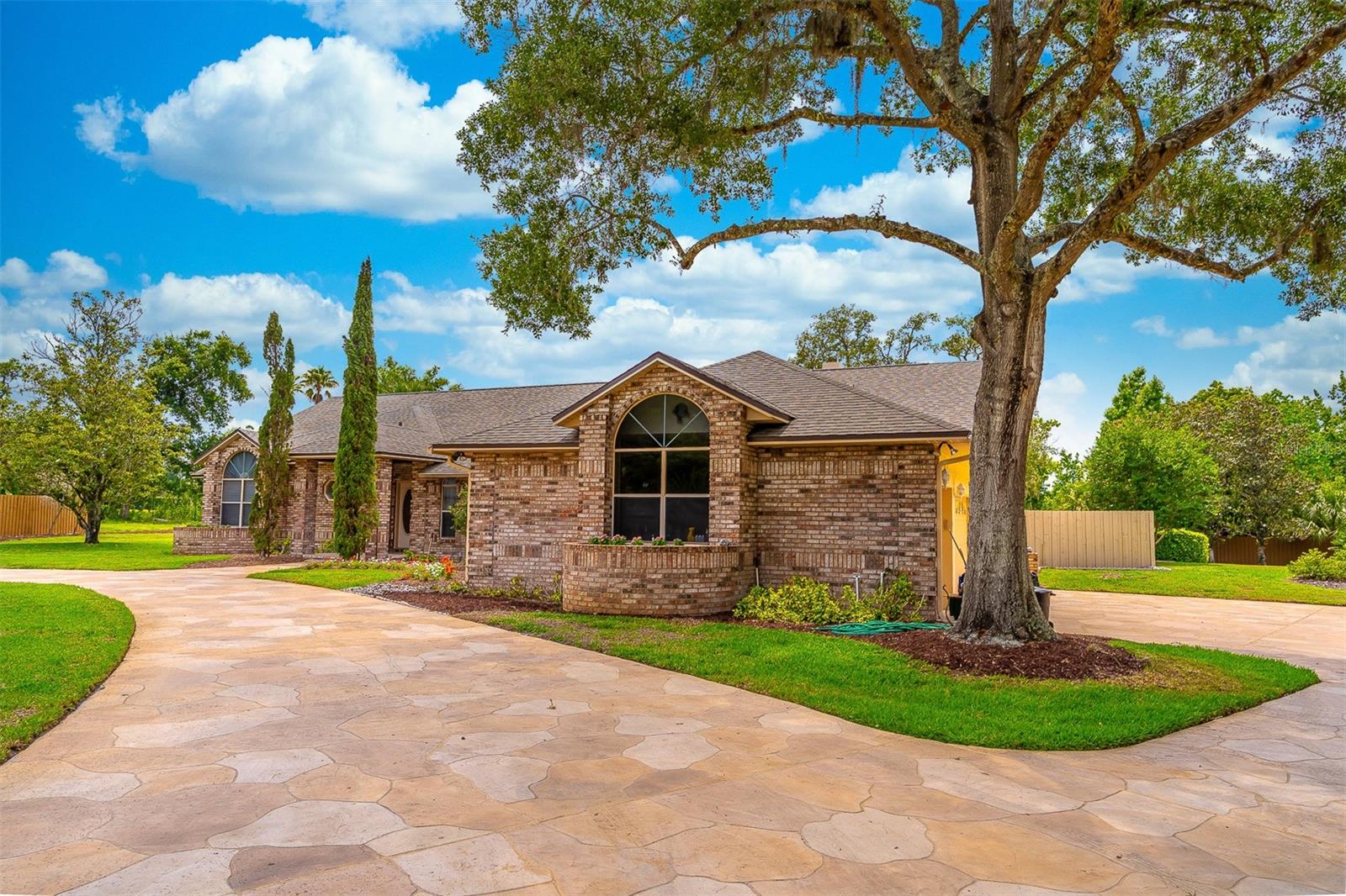 Image 7 of 37 For 2165 Blue Iris Place