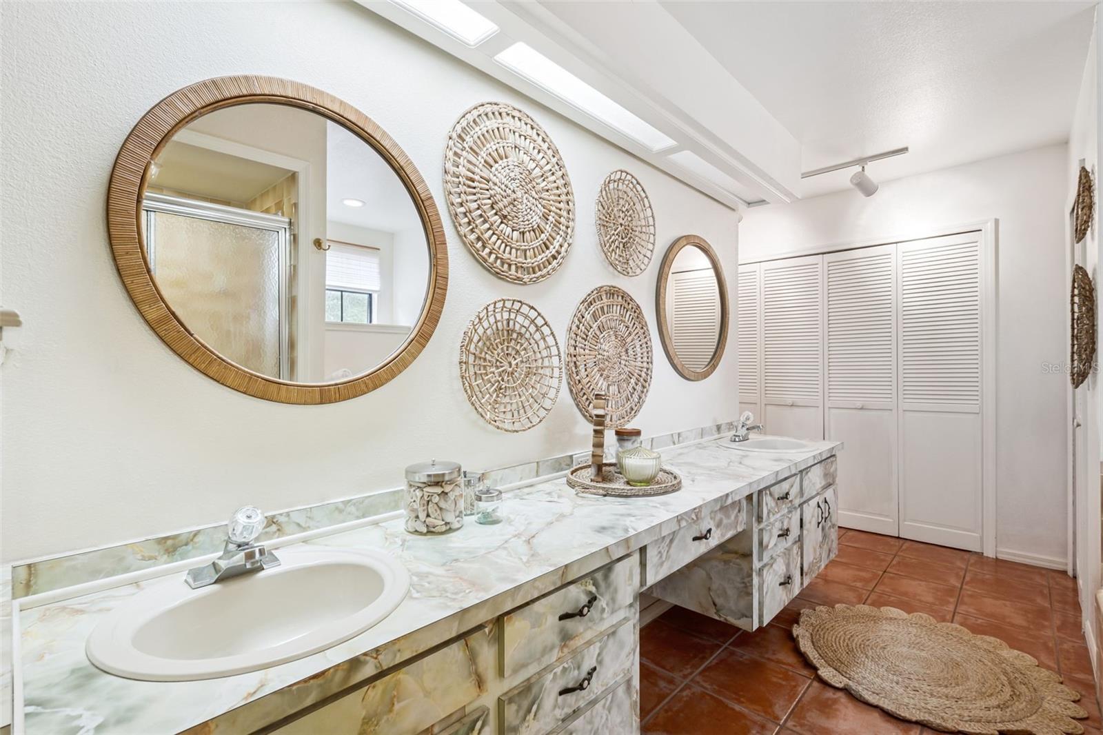 Image 10 of 25 For 3095 Bridgehampton Lane