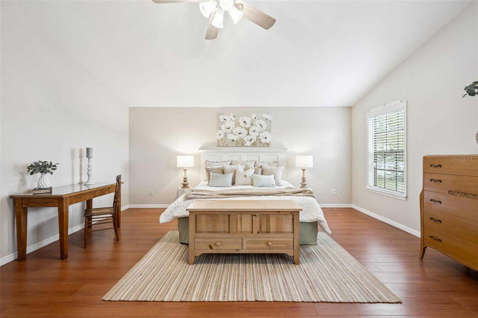 Image 8 of 25 For 3095 Bridgehampton Lane