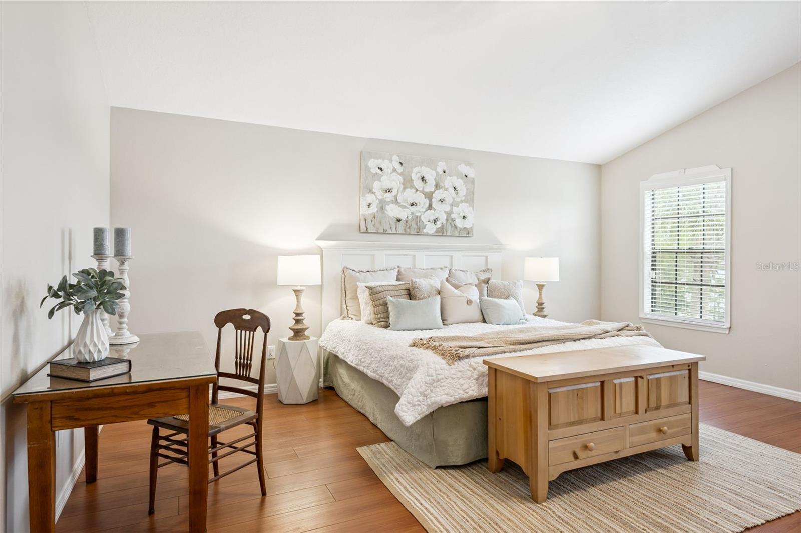 Image 9 of 25 For 3095 Bridgehampton Lane