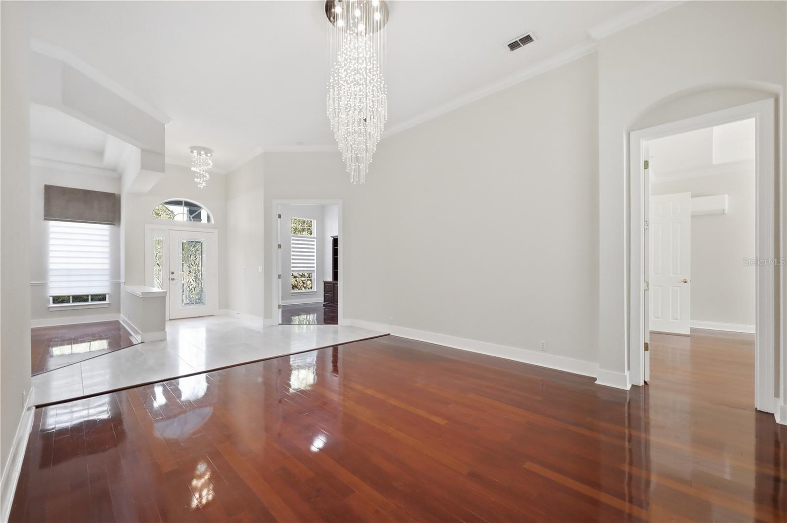 Image 13 of 68 For 11536 Claymont Circle