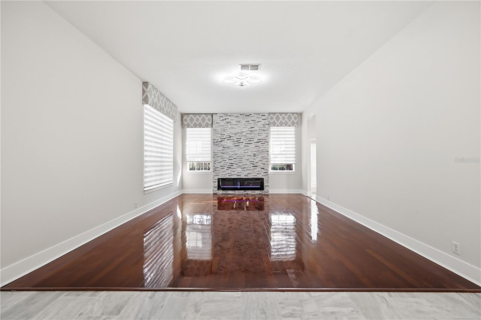 Image 27 of 68 For 11536 Claymont Circle