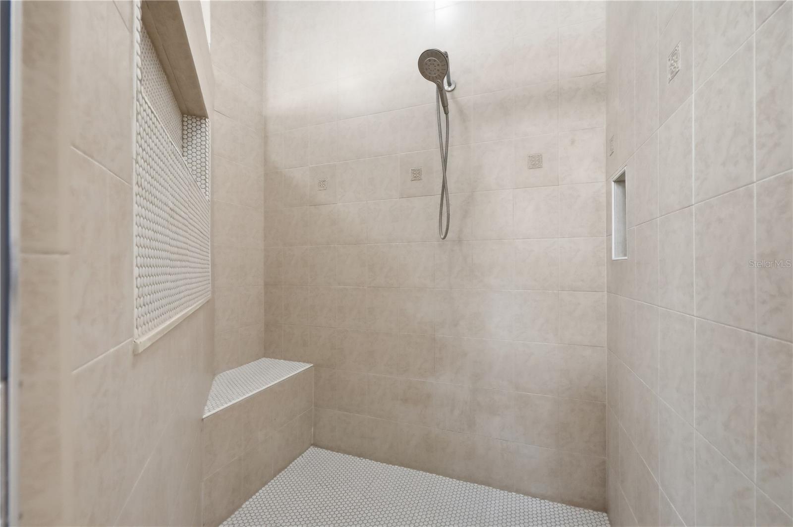 Image 39 of 68 For 11536 Claymont Circle