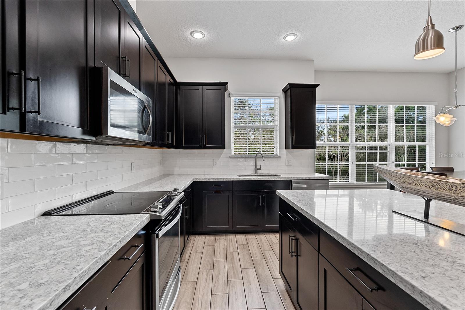 Image 20 of 44 For 2624 Lobelia Drive