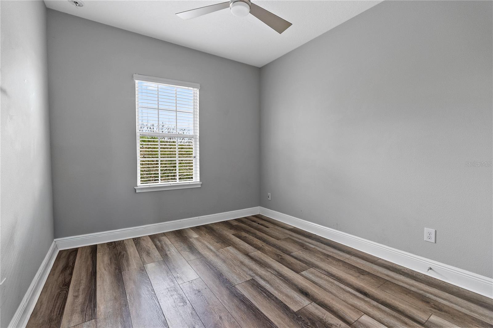 Image 32 of 44 For 2624 Lobelia Drive