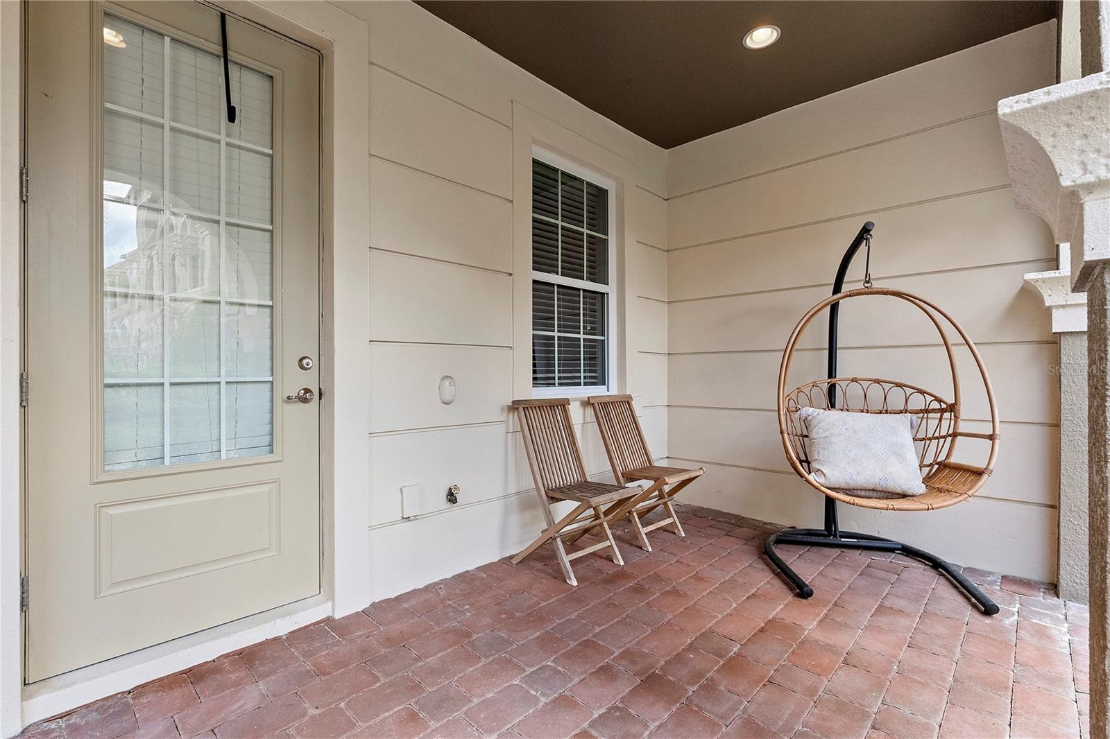 Image 4 of 44 For 2624 Lobelia Drive