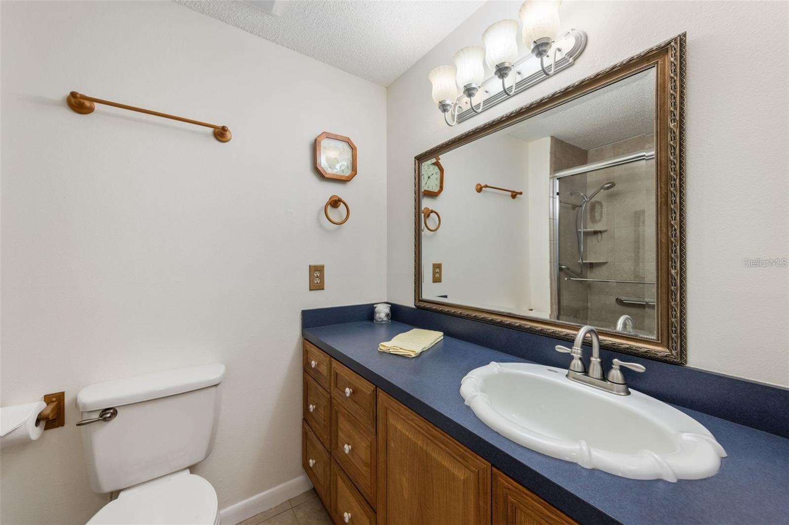 Image 9 of 21 For 508 Orange Drive 11