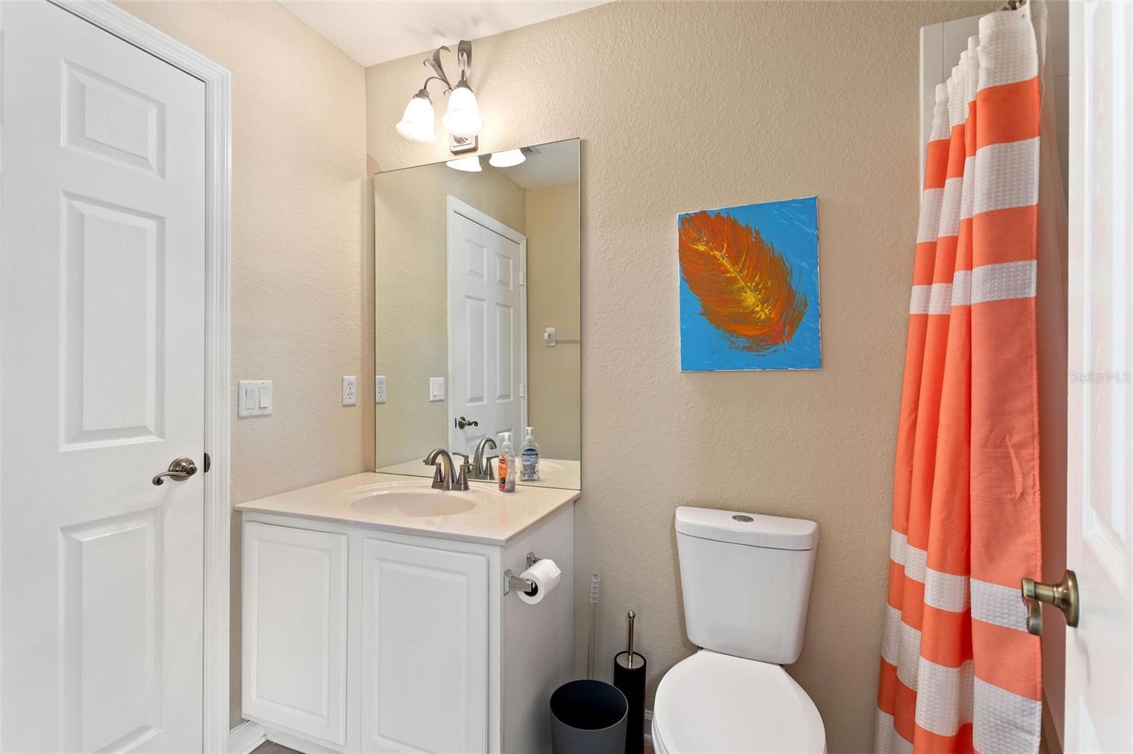 Image 26 of 43 For 6342 Daysbrook Drive 103