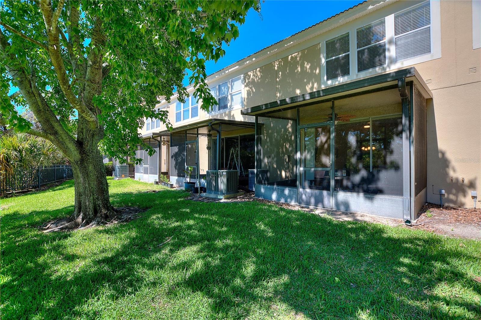 Image 28 of 43 For 6342 Daysbrook Drive 103