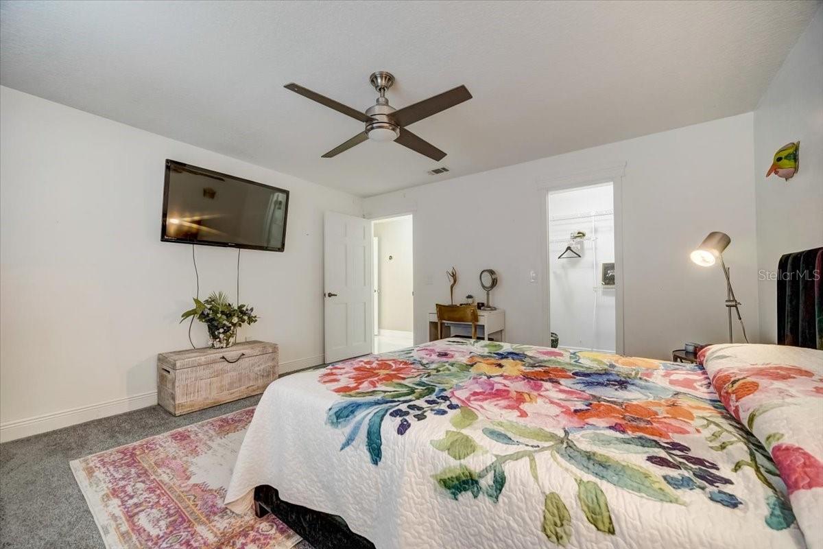 Image 30 of 71 For 7233 Branchtree Drive