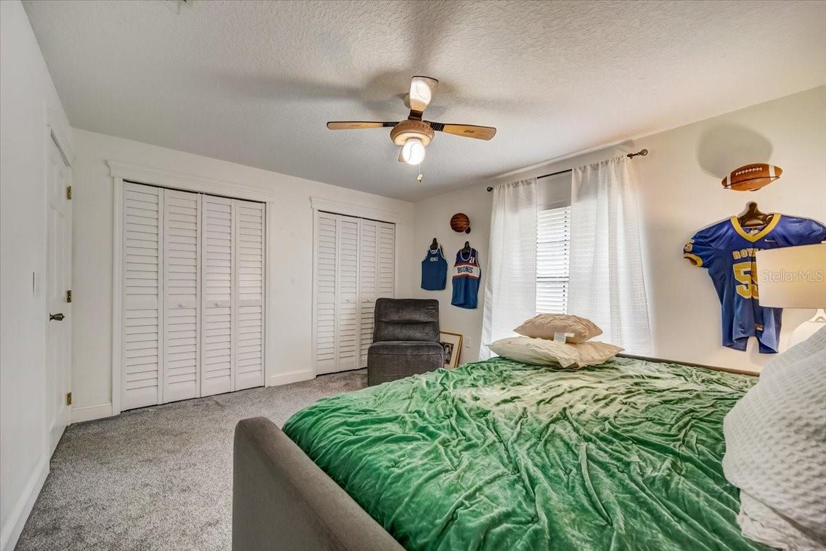 Image 36 of 71 For 7233 Branchtree Drive