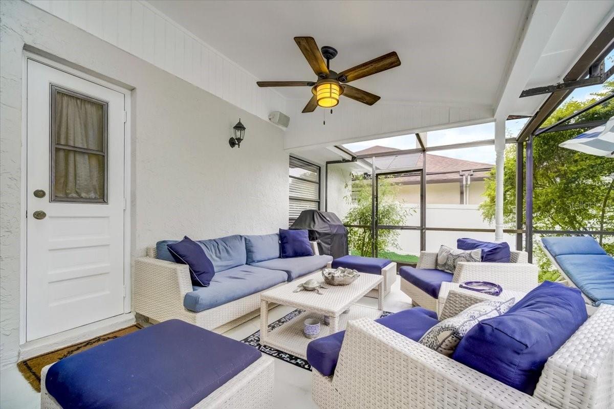 Image 41 of 71 For 7233 Branchtree Drive