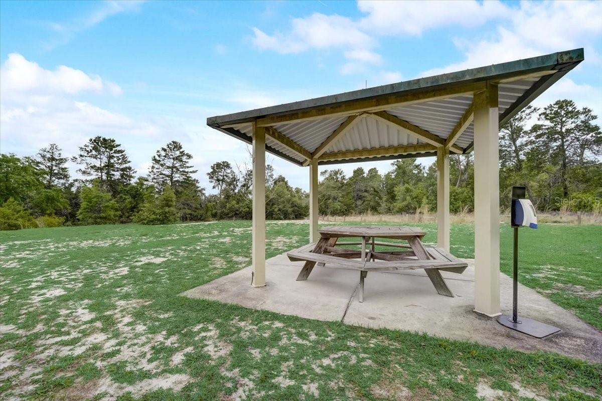 Image 56 of 71 For 7233 Branchtree Drive