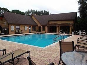 Listing photo id 14 for 365 Forestway Circle 306