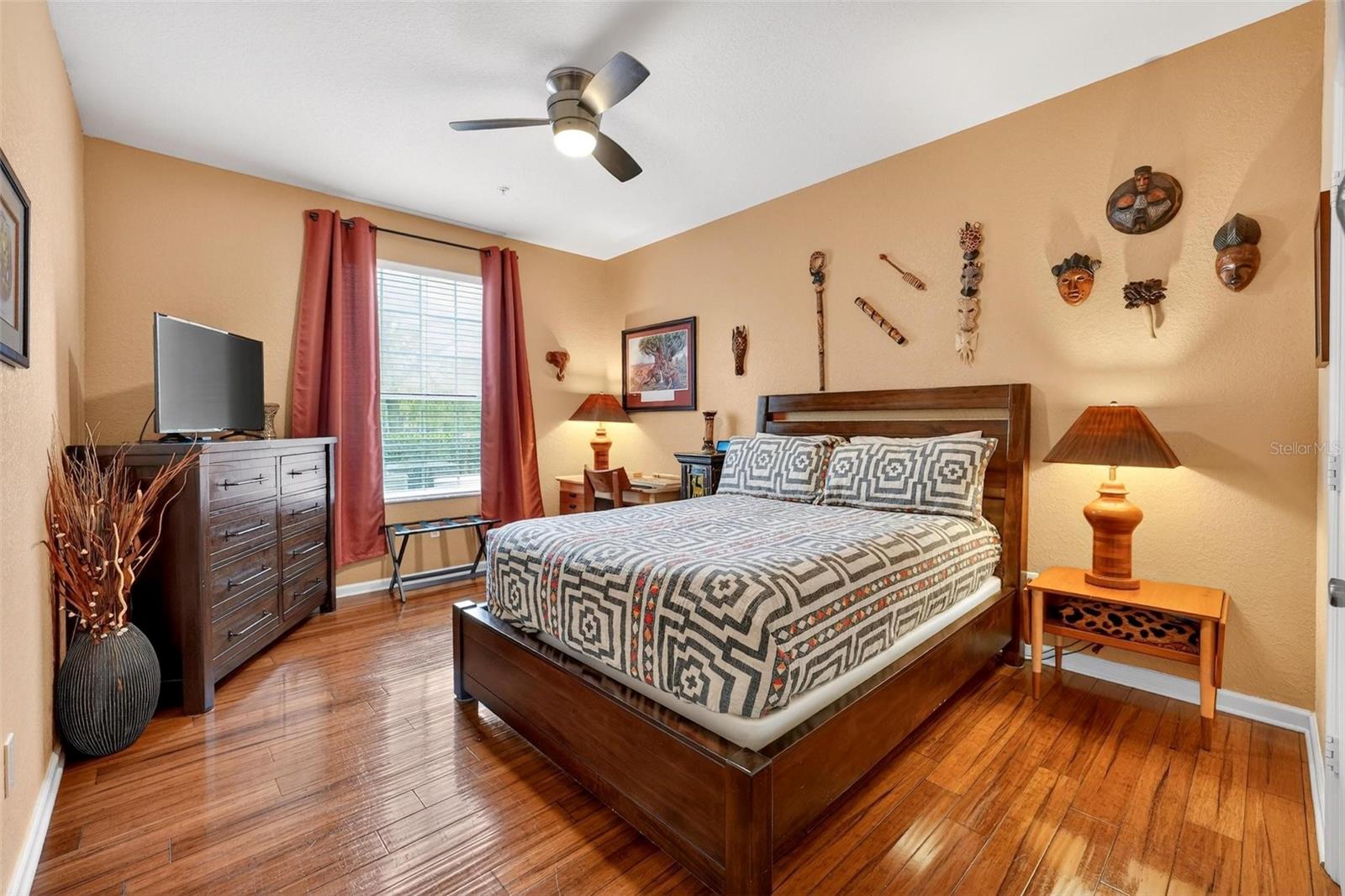 Image 32 of 62 For 2774 Almaton Loop 105