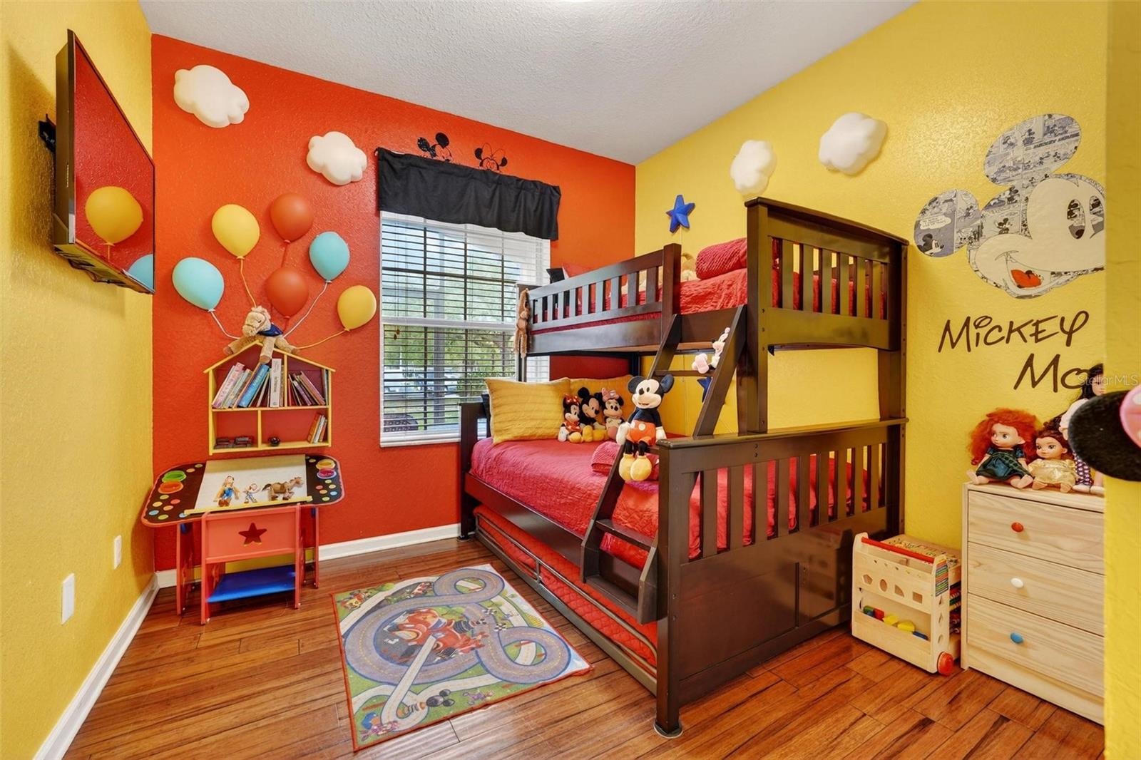 Image 35 of 62 For 2774 Almaton Loop 105