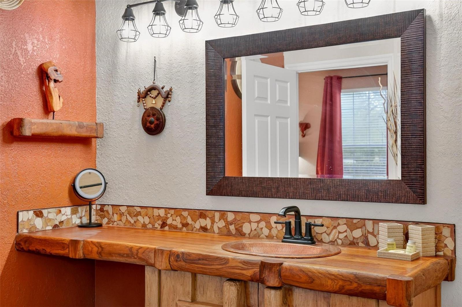 Image 44 of 62 For 2774 Almaton Loop 105