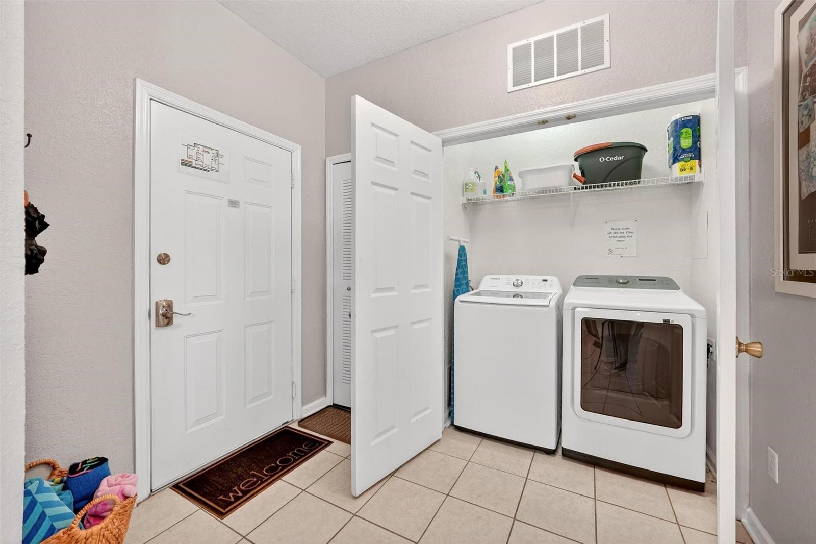 Image 46 of 62 For 2774 Almaton Loop 105