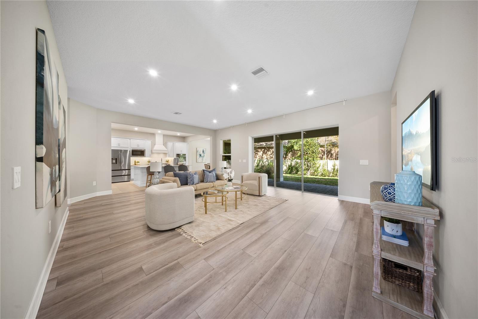 Image 11 of 53 For 10199 Brocksport Circle